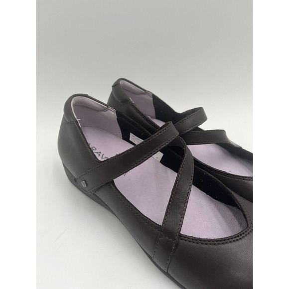 NEW Aravon ABBEY Z-STRAP Women's Flats Brown US Size 11 B NIB - Picture 3 of 10